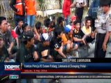 Nonton Persija Vs Semen Padang, Jakmania Disweeping Polisi