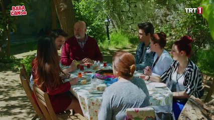 Hemen Çıkar o yüzüğü parmağından!