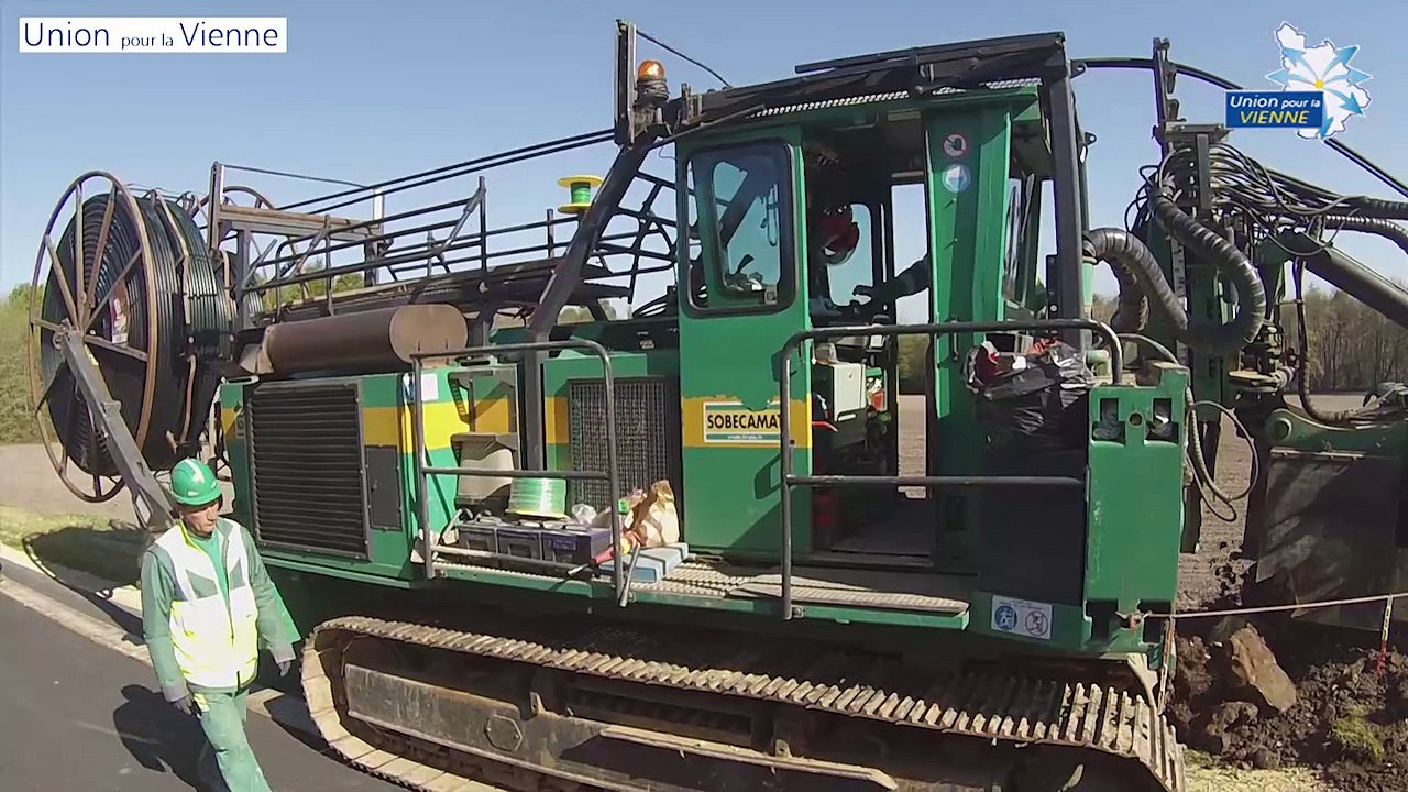 Visite des travaux de montée en débit à Leigné sur Usseau