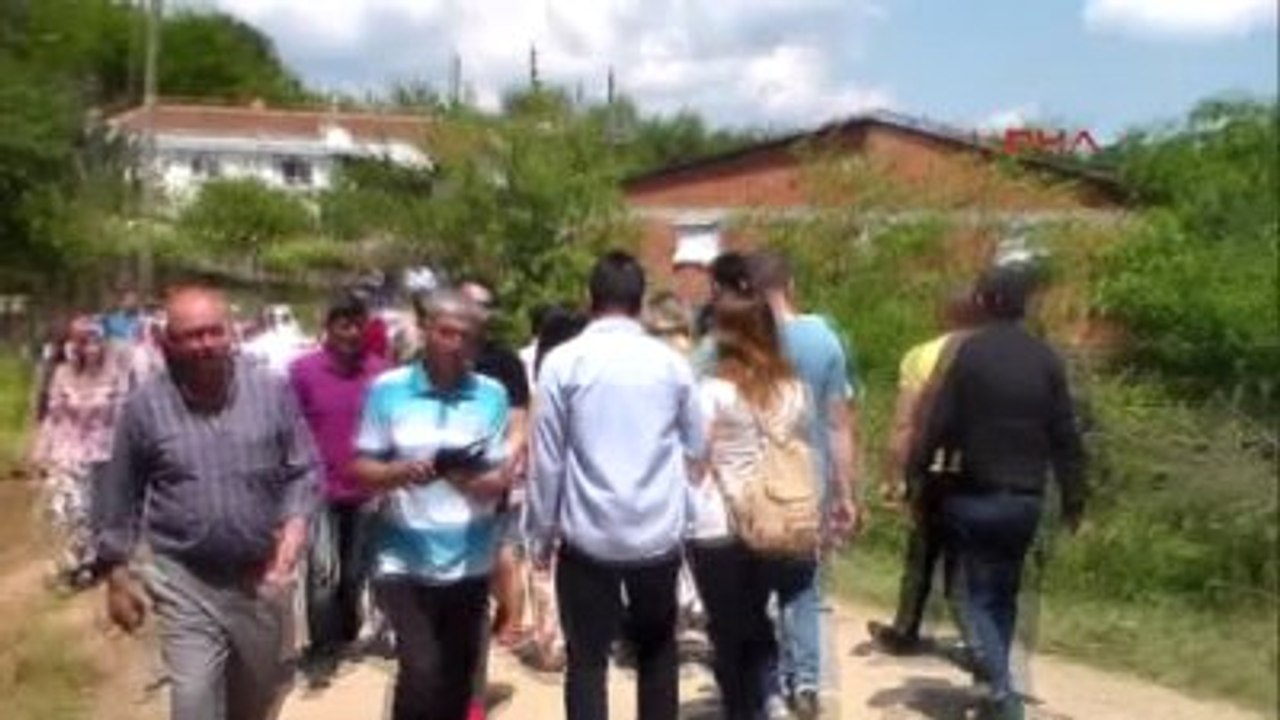 Aşıklar Sokağı'nda Geleneksel Buluşma