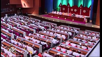 Hàng trăm nhà sư Phật Giáo lắng nghe ĐGH Phaxicô nói về khoan dung tôn giáo