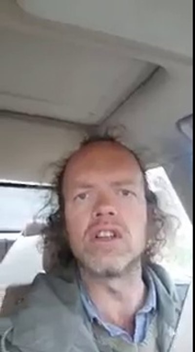 Sylvain Durif alias Le Grand Monarque vous souhaites une bonne journée