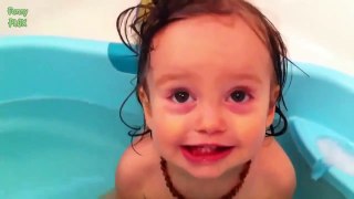 Funny Babies Farting in the Tub Compilation 2015