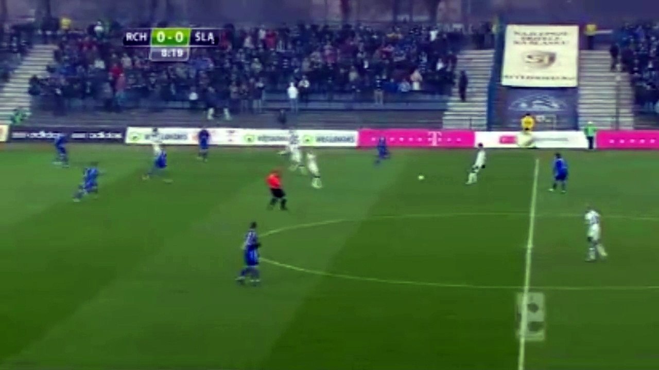 Un dribble dévastateur ponctué dune frappe monstrueuse !