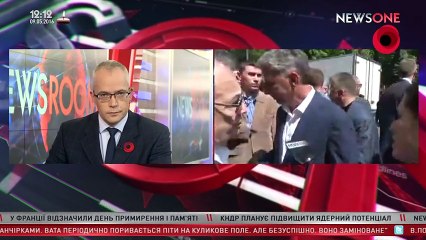 Лидер Оппоблока сбежал от разъяренной толпы из Парка Славы