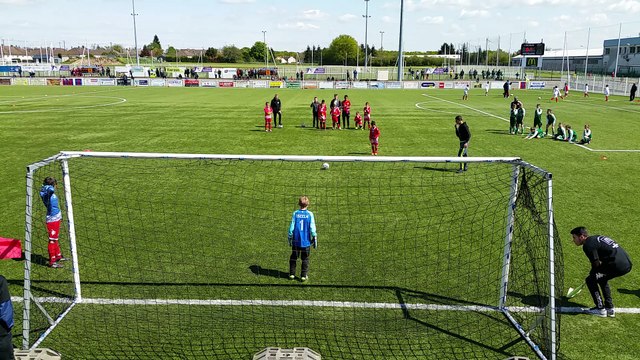 SÉRIE DE TIRS AUX BUTS U11 AU TOURNOI DE VIERZON