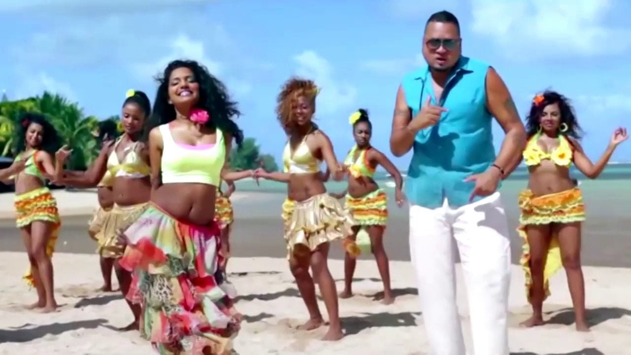 Dj Assad Ft Alain Ramanisum & Willy William - Li Tourner OFFICIAL VIDEO HD