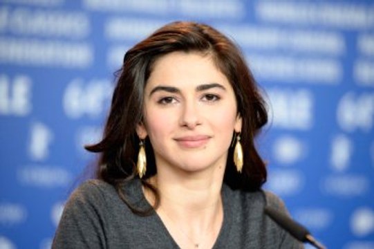 Nesrin Cevadzade Kaslı Fotoğrafını Gösterip, Sezonu Açtı