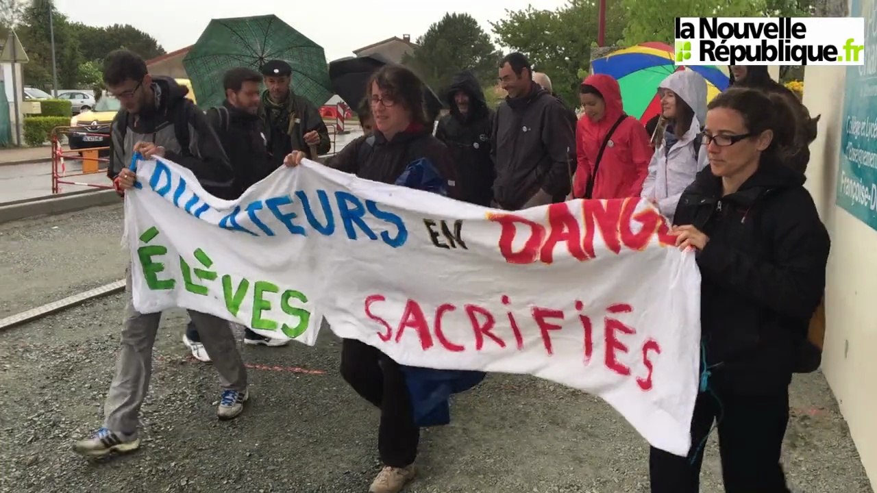 VIDEO. Saint-Aubin-le-Cloud : les enseignants de l'Erea en marche vers Poitiers