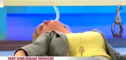 Astrolog Nuray Sayarı canlı yayında bayıldı