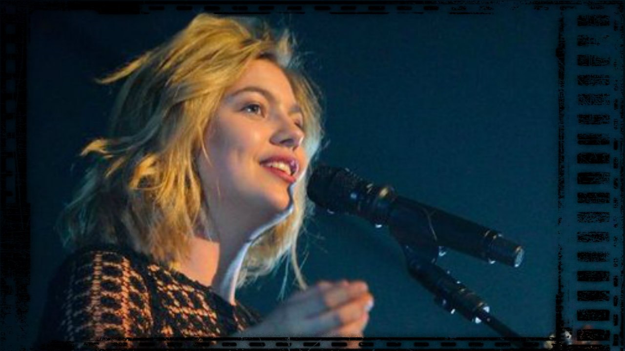 Pourquoi Louane s'est-elle effondrée au moment de chanter Mistral Gagnant ?