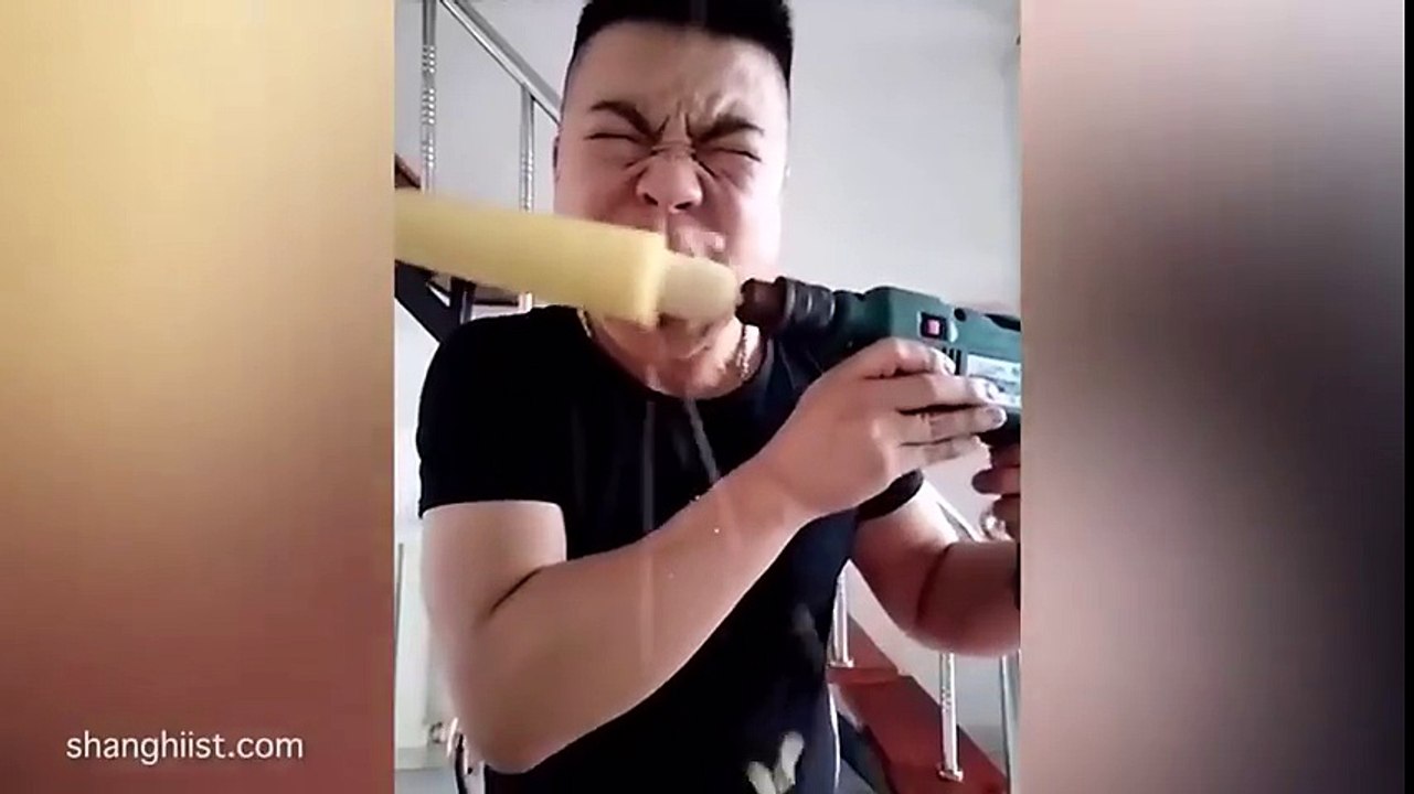 Connaissez-vous le « Corn Drill Challenge », le  nouveau challenge viral sur le Net ? Maintenant, oui ! 1