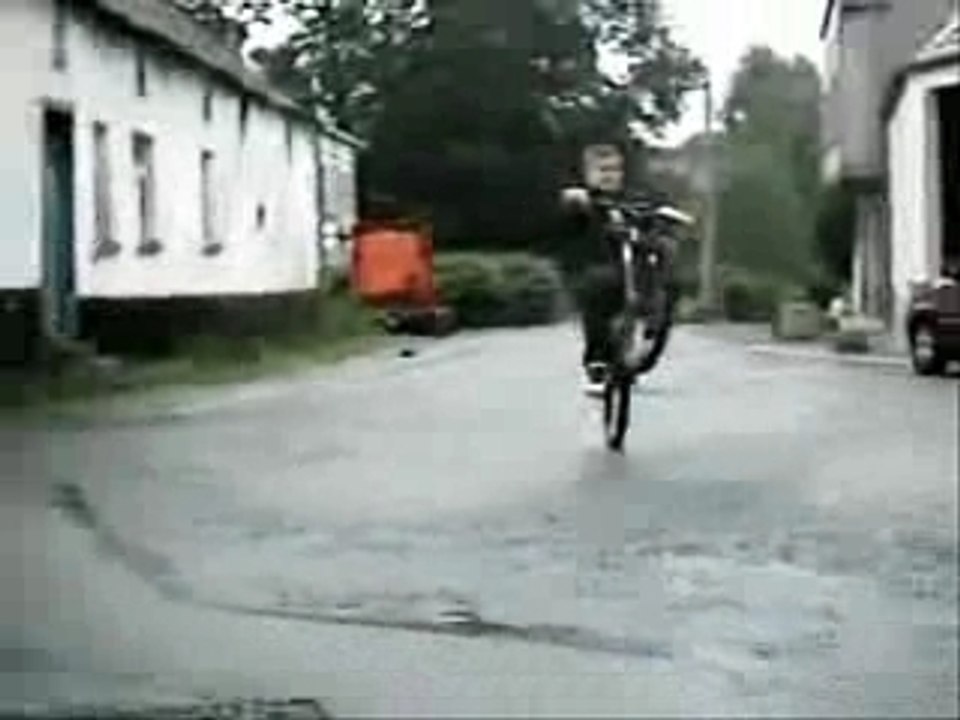 Wheeling en vélo