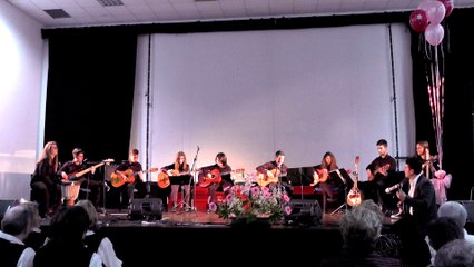 ACCADEMIA DEL TEMPO LIBERO - 7 MAGGIO 2016 CONCERTO CORDE LIBERE E CORO CANTA E CUNTI PRIMA PARTE.avi