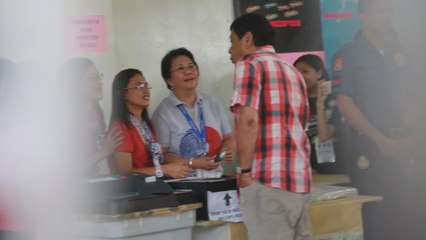 Duterte encabeza la carrera por la presidencia de Filipinas