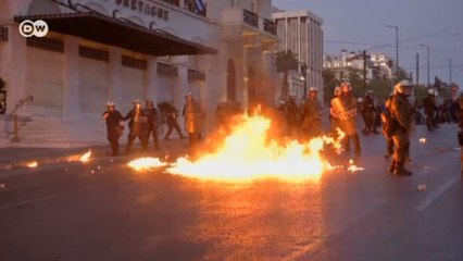 Греция урезает пенсии ради новой помощи от ЕС (09.05.2016)