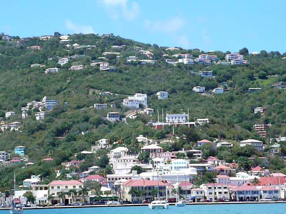 ST. THOMAS 043 P1080310