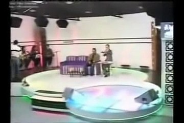 Amatör - Bozuk Anfi - Söyle Melegim ( Neden Ayri kaldik ) Akustik Versiyon