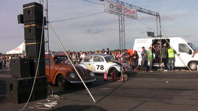 VW Beetle 2.4 220 PS Vs. VW Beetle