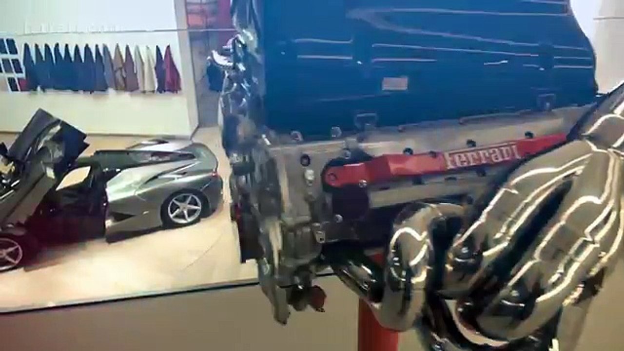 LaFerrari  something incredible