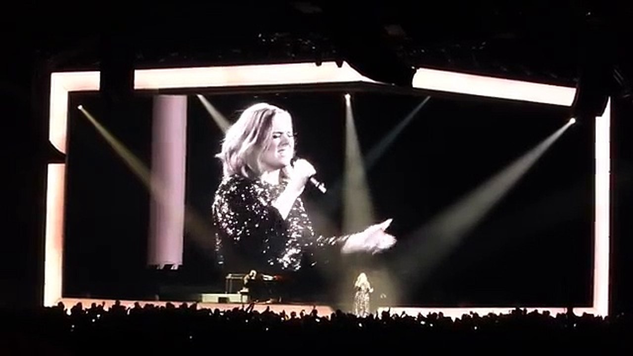 Adele in Birmingham 20160402 - 16 All I Ask (with sound going off and some chatting)