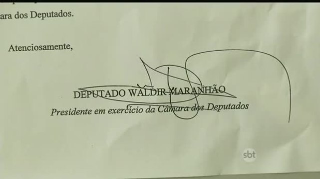 Decisão de Waldir Maranhão pegou deputados de surpresa