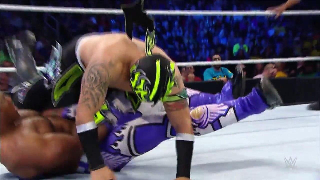 17 450 Splashes thatll make your head spin WWE Fury