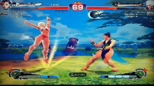 Ultra Street Fighter IV: Battle of the feet (Chun-Li vs Elena)