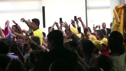 Sorpresiva suspensión de proceso de impeachment de Rousseff