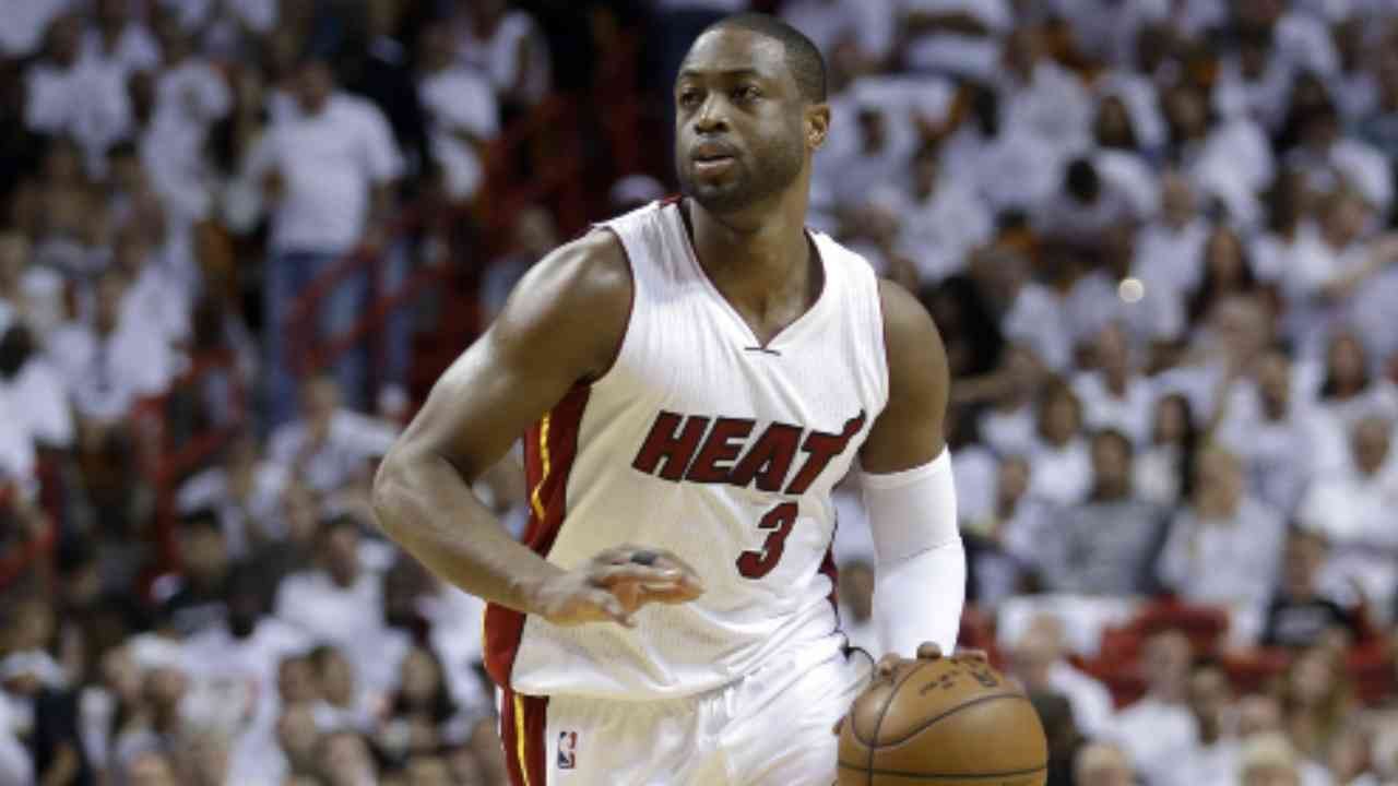 Wade, Heat Prevail in OT, Tie Series 2-2