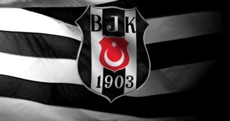 Beşiktaş, Fenerbahçe Yenilince Sosyal Medyadan Paylaşımda Bulundu