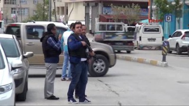 Van'da Bombalı Tuzak: 2 Polis Şehit, 1 Polis Yaralı