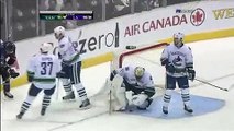 Los Angeles Kings - Vancouver Canucks - Highlights -  10/15/10