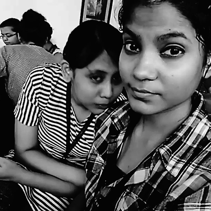 girls doing disgusting thing in class- so irritating