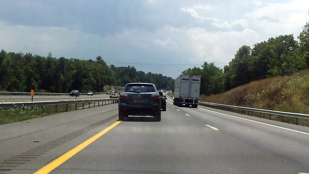 New York State Thruway (Interstate 87 Exits 21 to 20) southbound (Part 1/2)