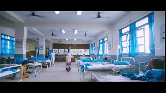 Vedalam Tamil Movie - Scenes - Lakshmi saves Ajith - Builders want Lakshmi to vacate house - YouTube