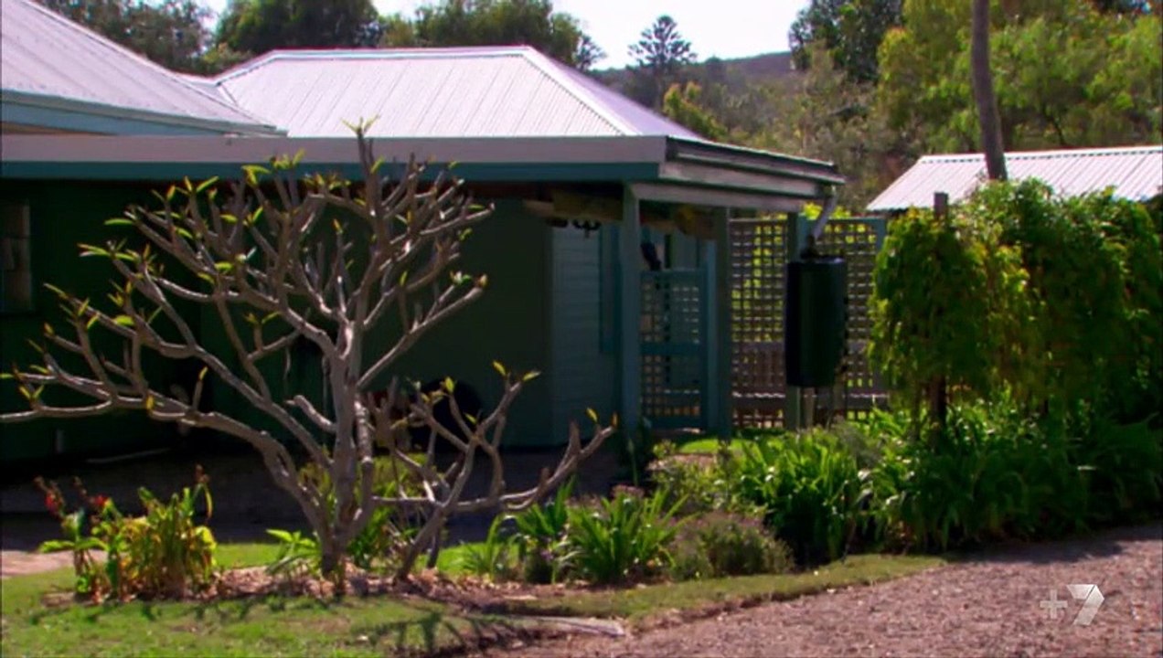 Home and Away 6420 10th May 2016    720p