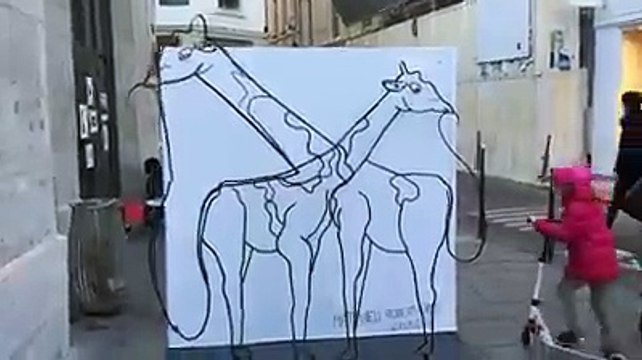 Awesom Desgner woooow must watach now