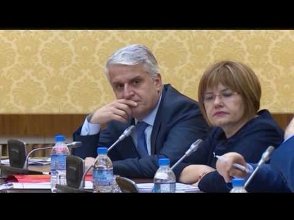 SOT TAKIMI ME DEPUTETET E PS DHE LSI, AMBASADORET LU DHE VLAHUTIN NESER NE PD LAJM
