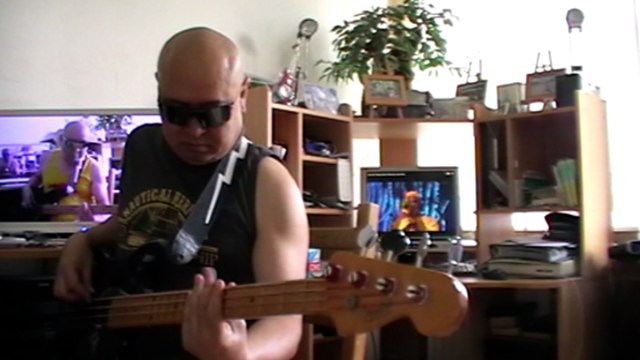 Mandrill Mango meat Live Montreux HD1080 m2 Basscover3 Bob Roha