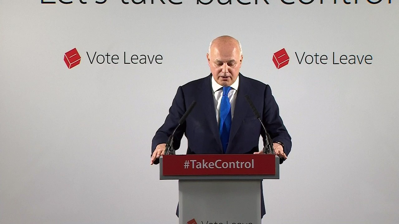 IDS: Open borders with the EU do not help the UK