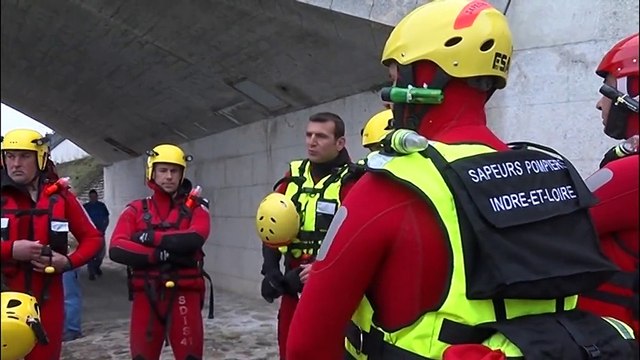 Pompiers-plongeurs: l'indispensable entrainement