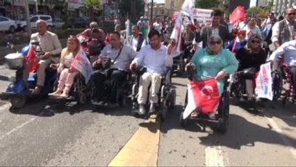 Şanlıurfa?da Engelliler Seymenlerle Karşılıklı Ankara Havası Oynadı