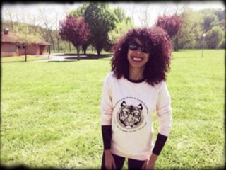 Face caméra avec Flavia Coelho