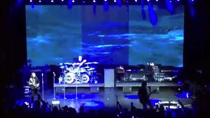 PANIK AUF SEE • Udo Lindenberg rockt das Boot