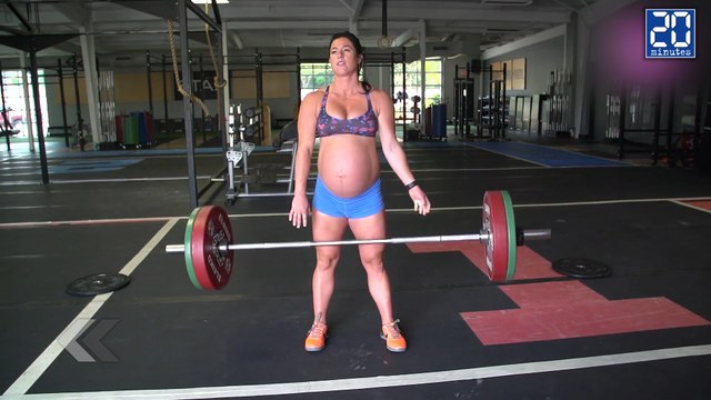 Enceinte, elle continue la muscu ! - Le rewind du mardi 10 mai 2016.