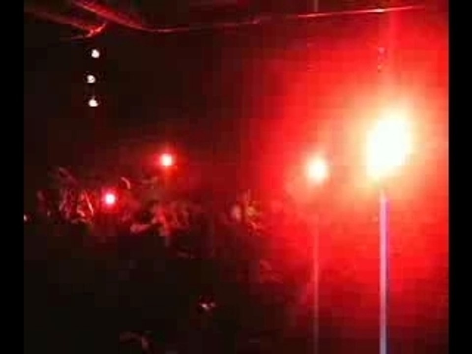 Underoath A Boy Brushed Red live PRV