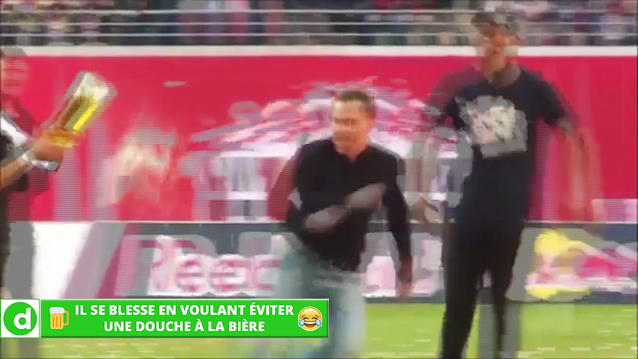 Zap Foot du 10 mai: le coup franc de Messi vu des tribunes, il se blesse en voulant éviter une douche à la bière, une chute très étrange etc.