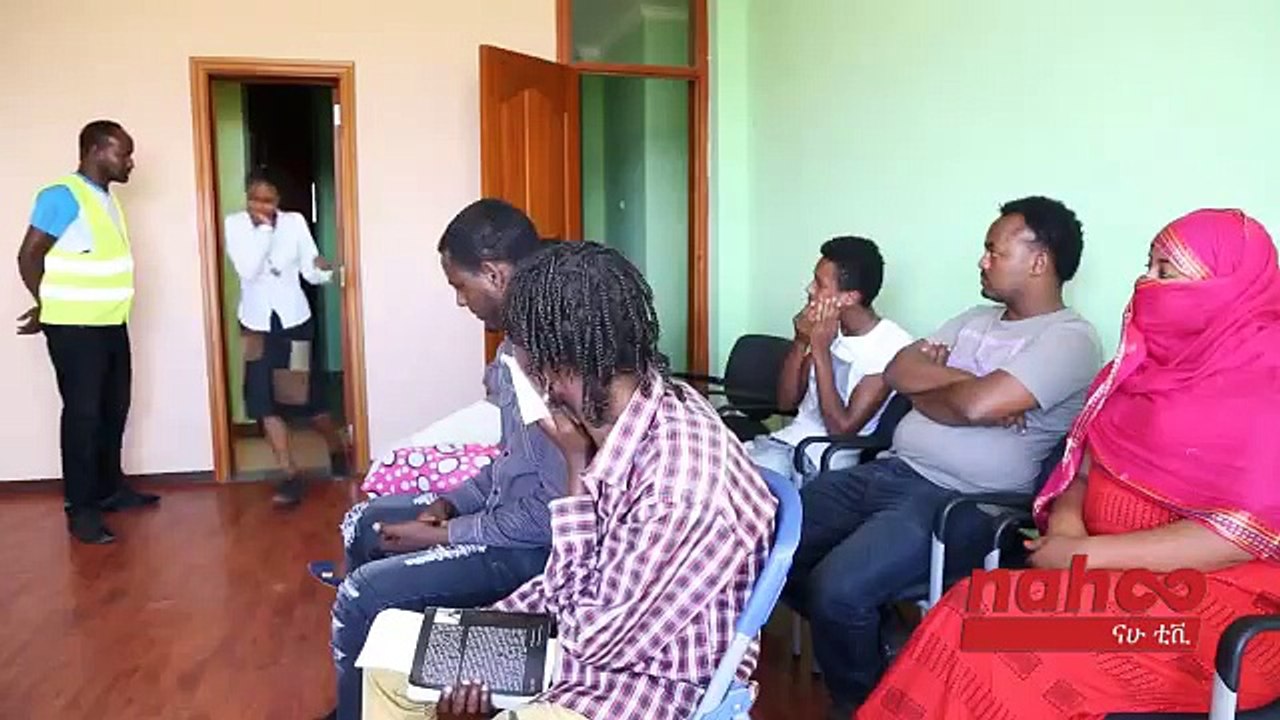 አስቂኝ የጥርስ ህክምና ማስታወቂያ ይመልከቱ
