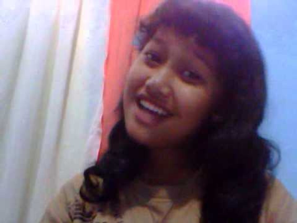 YESSI_VAN_CARMELIA_SIMBOLON_507574_1 - Online Audition - Indonesian Idol - Season 7